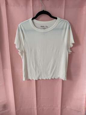 Rebel Sky Ribbed Lettuce-Edge Short Sleeve Crop Top